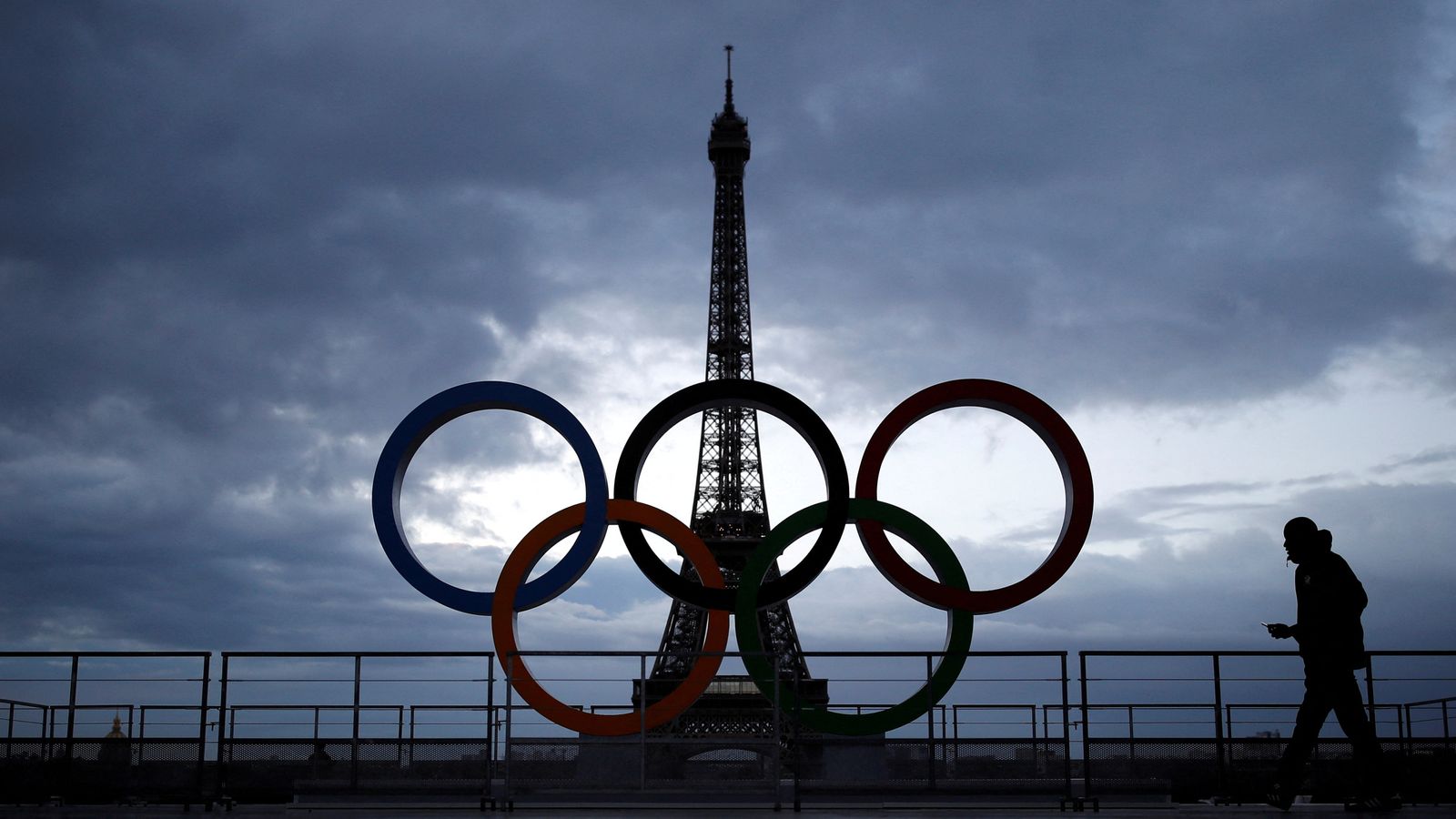 Paris 2024 Olympics: How To Organize A Last-minute Vacation With ...