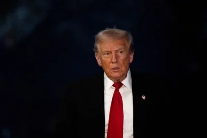 US President Donald Trump arrives at the White House in Washington, D.C., U.S.