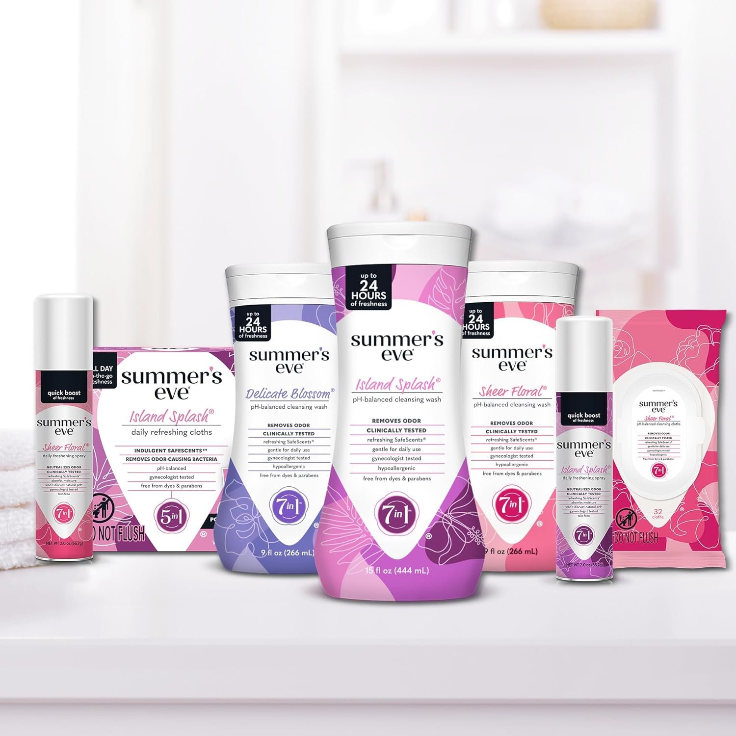 Summer's Eve Blissful Escape Feminine Wipes, Gentle pH-Balanced Formula Helps Control Vaginal Odor, Resealable Pack, 32 Wipes - Image 2