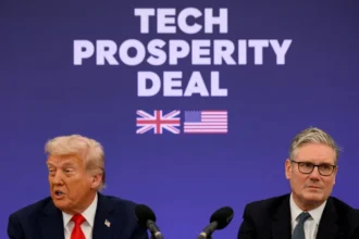 US UK tech deal talks have stalled amid wider trade disputes, though major AI investments and long term cooperation plans remain in place.