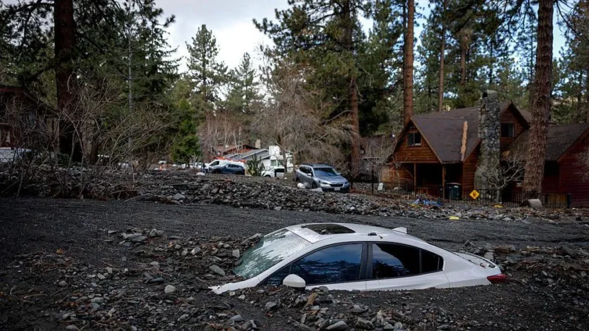 Heavy rainstorms in California cause floods, mudslides, and three deaths as emergency services rescue residents and warn of ongoing dangers.