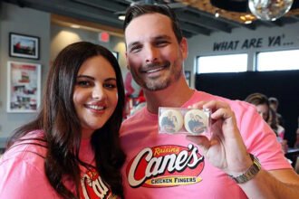 alexa-brennon-love-is-blind-christmas-divorce