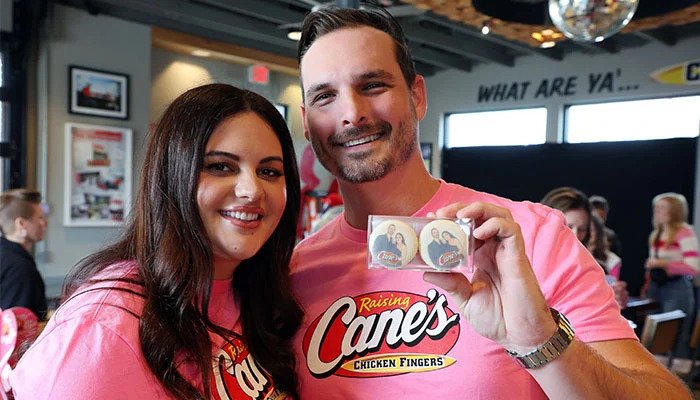 alexa-brennon-love-is-blind-christmas-divorce