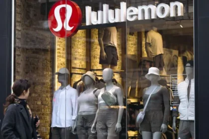 lululemon-ceo-departure