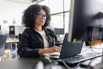 uk-youth-unemployment-rise-2025