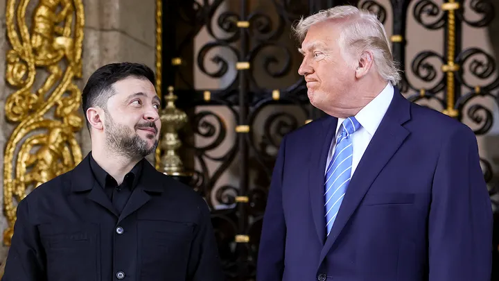 Ukrainian President Volodymyr Zelenskyy and Donald Trump hold serious peace talks about ending the war with Russia