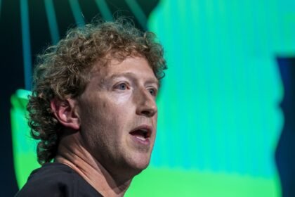 Meta’s $2B acquisition of AI startup Manus leaves some customers moving away, citing concerns over data use and future direction.