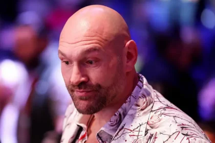 Model with Prosthetic Leg in Ghana Fashion Show Breaks Barriers