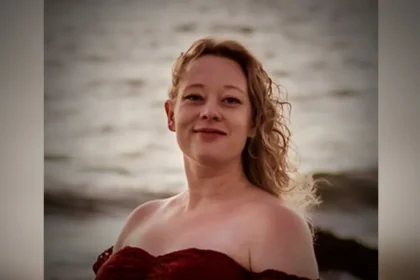 A US ICE agent fatally shot a woman in Minneapolis, triggering protests and calls for accountability as the FBI investigates the incident.