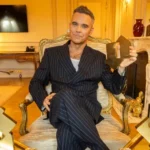 Robbie Williams Breaks The Beatles’ UK Number One Album Record