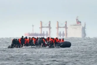 A model with a kente wrapped prosthetic leg challenges disability stigma on Ghana’s fashion runway, using culture, confidence, and visibility to inspire change.