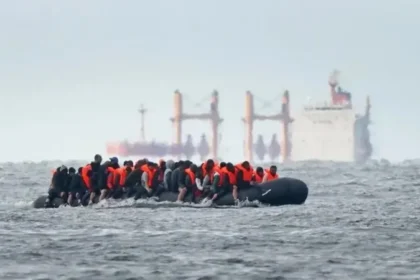 A model with a kente wrapped prosthetic leg challenges disability stigma on Ghana’s fashion runway, using culture, confidence, and visibility to inspire change.