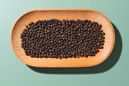 Black Pepper and Olive Oil: Simple Ingredients That Boost Nutrient Absorption