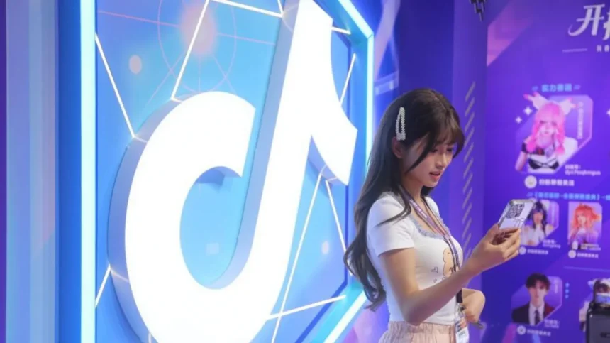 TikTok stays in the US under a new consortium, showing limits and compromises for ByteDance and Chinese tech globally.