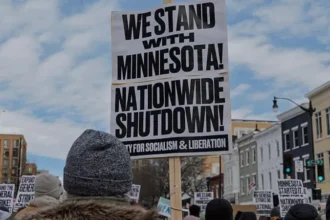 US Lawmakers Race to Avoid Government Shutdown After Minneapolis Shooting