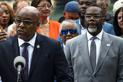 DHS and White House officials mock Chicago mayor’s lawsuit challenging ICE enforcement tactics