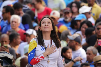 Maria Corina Machado vows to return to Venezuela after Maduro’s capture and warns of a growing crackdown on journalists and dissidents