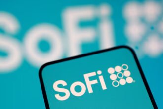 SoFi fintech office showing growth in loans and fee-based services