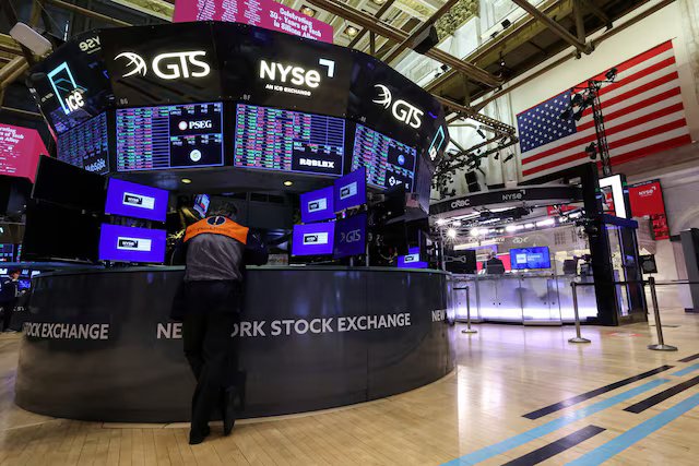 S&P 500 and Nasdaq fall as investors digest Big Tech earnings and rising AI spending