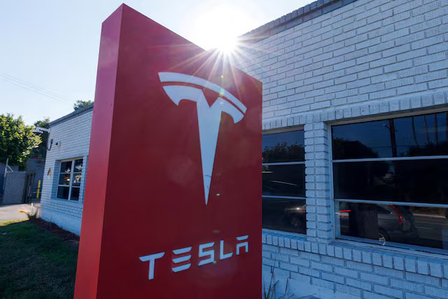 Tesla stock rises as SpaceX merger talks with xAI fuel consolidation hopes