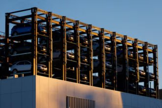 US wholesale inventories increase again in November, supporting inventory investment and Q4 GDP growth