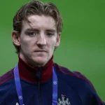 Chelsea and PSG to Face Real Madrid in the Last 16 of Champions League Premier League clubs have been thrown into some major clashes by the Champions League draw. Chelsea takes on the holders Paris Saint-Germain while Manchester City faces Real Madrid. The knockout round will not feature any English teams. This draw will see some intense European competition across the board. Chelsea Set for PSG Showdown The meeting between Chelsea and PSG brought back the memories of the FIFA Club World Cup Final from last year. In New Jersey, the Blues beat PSG 3 to 0. The stakes have been raised. David Barnard, Chelsea's Director of Football, admitted that the task will be difficult. He made it very clear, however, that his team is confident. The focus is on one game at a time, he said. PSG will be the defending champions. Chelsea has already proven that they are capable of competing at the top level. Man City and Real Madrid renew rivalry Manchester City and Real Madrid will again face off. It is the fifth consecutive season in which the two teams have met at the knockout stages. City beat Madrid in the December league stage. This win was a new chapter in their rivalry that has been intensifying since 2022. Hugo Viana, City's director for football, described this match as an event in and of itself. The margins could be even closer because both teams are familiar with each other. Arsenal, Newcastle United, Liverpool, and Tottenham learn their fate Arsenal, the Premier League's leaders, will play Bayer Leverkusen. This is a tough draw with one of Germany’s best sides. Newcastle United takes on Barcelona. Newcastle United will be hosting the first leg of this match at their home stadium, giving them an advantage. Liverpool meet Galatasaray. Liverpool's ambassador Ian Rush thinks the atmosphere at Anfield will be decisive in the second leg. Tottenham Hotspur will face Atletico Madrid on Saturday in a battle that promises to be tactical. Important Dates for Quarter-Final Clashes The matches will be played on the 10th and 11th of March. On 17 and 18 march, the return matches are scheduled. The quarter-finals will be held if both Newcastle and Tottenham advance. Chelsea and Liverpool may also meet in the quarter-finals. Finale will be held at Puskas Arena in Budapest on 30th May.