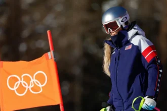 I almost lost my leg after crash, says Vonn
