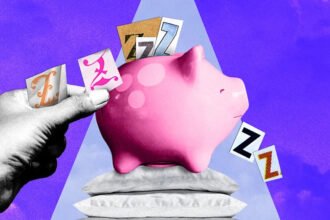 Many people use weekends to recover lost sleep. Sleeping late feels like a quick fix after a busy week. But sleep scientists now suggest a different idea. Instead of catching up later, you might benefit more by sleeping extra before a demanding period. This idea is known as sleep banking. It means extending your sleep for several nights in advance to reduce the impact of future sleep loss. What Is Sleep Banking? Sleep banking involves getting extra sleep ahead of time. The goal is to protect your brain and body during periods when proper rest is not possible. Researchers compare it to saving money. When sleep deprivation hits, your body has more reserves to rely on. The concept first appeared in 2009. Scientists at the Walter Reed Army Institute of Research studied military personnel preparing for demanding missions. Early Research Showed Strong Results In the study, one group slept seven hours a night. Another group slept ten hours. After one week, both groups faced severe sleep restriction. Those who slept more in advance stayed more alert. They focused better and recovered faster once normal sleep returned. This result sparked interest in sleep banking across many fields. Medical and Sports Studies Support the Idea Later studies found similar benefits. In 2023, doctors working night shifts showed better performance after banking about 90 minutes of extra sleep for several nights. Athletes also benefit. Sailors made fewer errors during races. Rugby players reported lower physical stress. Tennis players improved accuracy. Basketball players ran faster and shot more accurately after extending sleep for weeks. These results suggest that extra sleep prepares both the mind and body for stress. Why Some Scientists Remain Skeptical Despite positive findings, not all experts agree. Some argue that the body cannot store sleep like money. They believe extended sleep only removes existing sleep debt. According to this view, improvements may not come from stored sleep but from being well rested beforehand. Some reviews also point out possible bias in study design. Researchers say more long term studies are needed. Why Sleep Still Matters So Much Sleep supports every system in the body. It helps regulate hormones, repair cells, and clear waste from the brain. During sleep, the brain organizes memories and restores mental energy. Without enough rest, attention and decision making suffer quickly. Experts agree on one thing. Sleep is not optional. Whether or not banking works fully, going into a busy period well rested always helps.