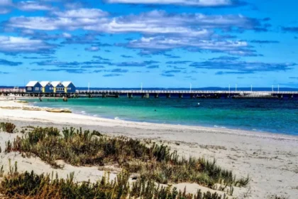 13-Year-Old Swims 4km to Save Family Stranded Off Australian Coast