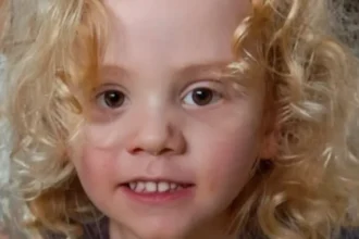 Australian police say they have identified a suspect in the disappearance of four year old Gus Lamont, who went missing from a remote sheep station in South Australia. Gus was last seen on 27 September playing outside his family home at Oak Park station, near the small town of Yunta. The property sits around 300 kilometres from Adelaide and is surrounded by harsh outback terrain. Child Vanishes From Remote Property According to police, Gus was under the care of his grandmother at the time. She left him alone for about thirty minutes before checking on him again. When she returned, the boy was gone. The family reported him missing soon after. Police launched one of the largest land and air searches ever carried out in the state. Search teams covered nearly 470 square kilometres around the station. That area is about twice the size of Edinburgh. Despite weeks of effort, officers found no trace of the child. Search Scaled Back as Investigation Shifted By late October, police reduced the active search. They then formed a twelve member taskforce to focus on the investigation. The team reviewed earlier statements from family members and others linked to the property. During this process, investigators noticed several gaps and conflicts in the timeline of Gus’s disappearance. Detective Superintendent Darren Fielke said these issues led police to focus on a person who lives at Oak Park station. That individual has now stopped cooperating with investigators. Parents Not Considered Suspects Police stressed that Gus’s parents are not suspects. Fielke said officers want to be clear on this point, as public attention around the case continues to grow. He added that the focus remains on finding out what happened to the child. In January, police searched the property again. They seized several items, including a vehicle, a motorcycle, and electronic devices. Investigators continue to examine these materials. Theories Narrowed by Police At the start of the case, police explored three main possibilities. They considered whether Gus walked away, was abducted, or was harmed by someone he knew. Given the isolation of the area, officers ruled out abduction. They also found no evidence to support the idea that the boy simply wandered off. This led police to believe that someone familiar with Gus may be involved in his disappearance and possible death. Police Vow to Continue Investigation Fielke said the investigation remains active and thorough. He added that nothing has been ruled out. Police say their goal is to find Gus and give his family answers. Officers remain determined to reach a conclusion, no matter how long it takes.