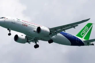 The Chinese planemaker taking on Boeing and Airbus