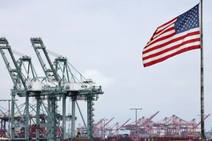 Trump's New Tariffs Start at Lower Rate Amid Confusion US President Donald Trump's new global tariffs have officially taken effect at 10%, lower than initially promised. The move comes after the Supreme Court blocked some of his broader import tax plans last Friday. Trump initially announced a 10% global tariff, then suggested it could rise to 15%. Official documents, however, show the rate started at 10% from Tuesday, with no immediate instructions to raise it. A White House official told Reuters that the administration is working to update the rate to 15%, but the timing remains unclear. Businesses Face Uncertainty Carsten Brzeski, an analyst at investment bank ING, said the rapid changes "add to the chaos and mess" for businesses. He warned that the risk of a full-scale trade war is now higher than last year. Trump’s executive order Friday stated the temporary 10% duty is meant to "address fundamental international payments problems and continue the Administration's work to rebalance trade relationships in favor of American workers, farmers, and manufacturers." The tariffs are being applied under Section 122 of the 1974 Trade Act, allowing the president to impose them for 150 days without Congress approval. Trade Deficit Concerns The president argues tariffs help reduce America’s trade deficit, which reached $1.2 trillion last year, up 2.1% from 2024. The US has already collected at least $130 billion in tariffs using the 1977 International Emergency Economic Powers Act (IEEPA). However, the Supreme Court ruled last Friday that Trump overstepped his authority with IEEPA-based tariffs. This raises the chance for businesses to claim refunds. FedEx has already filed for a "full refund" on taxes paid, and campaign group We Pay The Tariffs represents over 900 US companies demanding refunds. Experts doubt the government will return the money quickly, with Trump warning the matter could be contested in courts for up to five years. Justice Brett Kavanaugh called the refund process "likely to be a mess." Mixed Reactions from Businesses Fraser Smeaton, CEO of UK costume company Morph Costumes, said paying the 10% tariff instead of 20% is a relief. But uncertainty remains. His business imports products from China and exports to the US, and he has had to reserve funds in case of sudden tariff changes. Many companies, including his, are tracking payments to claim refunds on unlawful IEEPA tariffs. Smeaton asked, "The fact that we're at 10% rather than 20% is better, but will it stay that way?" The fast-changing tariff policies have left businesses scrambling to adapt, with potential global trade repercussions looming.