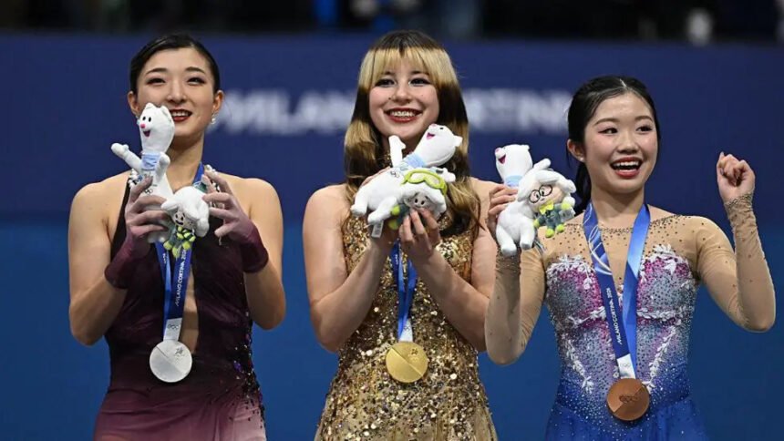 USA superstar Liu wins womens skating Olympic gold (2)