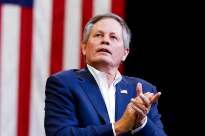 Chinese e-cigarettes could be used for spying on Americans and money laundering, according to Senate Republicans.