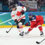 Chloe Kim competing in the women’s snowboard halfpipe at the 2026 Winter Olympics