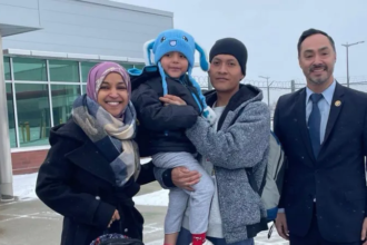 Five year old boy and father return to Minnesota after ICE detention and court ordered release