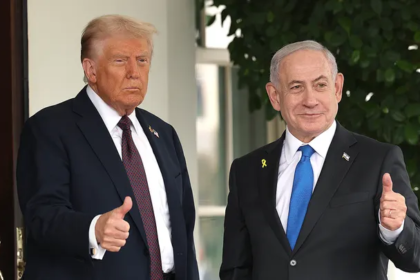Netanyahu shaking hands with Trump ahead of U.S. visit to discuss Gaza and Iran