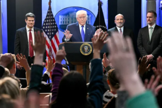 US Supreme Court building amid ruling on Trump tariff authority