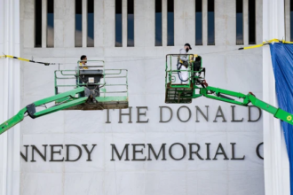 Trump tours Kennedy Center ahead of renovations