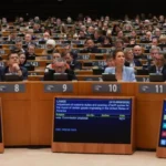 EU Parliament approves a conditional EU–US trade deal with 15% tariffs and strict safeguards, aiming to protect European interests and strengthen transatlantic trade.