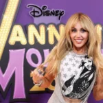 Hannah Montana fans celebrate