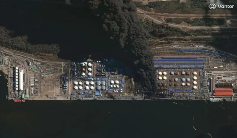 Huge fires at Russian oil facilities following
