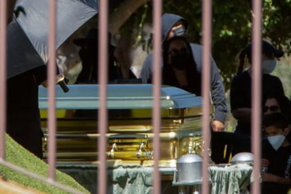 Mexican drug lord El Mencho buried in golden coffin