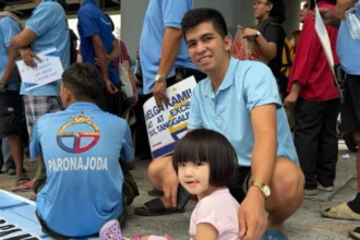 Philippines Transport Workers Strike Over Rising Fuel Prices Transport workers from Manila are on strike to protest the rising fuel costs. Since the Iran War began on February 28, diesel and petrol prices have doubled, putting the Philippines in a state of national energy crisis. The Drivers are Hard Hit The driver, 62 years old, shared with us that he had no money to feed his children. Many drivers struggle to cover their daily costs and pay for rent. Some drivers were promised 5,000 pesos (83 dollars) by the Department of Social Welfare and Development. Many, such as Guillermo Japole, 62, and Anjo Lilac (28), said that they had never received aid. Some jeepney operators are returning home to find other jobs. The Strike coincides with the New Oil Shipment A ship carrying more than 700,000 barrels Russian crude arrived in the country to start the two-day protest. Sara Sky is a vessel flying the flag of Sierra Leone, and it's part of government efforts to find new sources for oil. The President Ferdinand Marcos pledged that he would reduce the country's dependence on the oil flowing through the Strait of Hormuz. This is the source of 98% of its fuel. Worker's Demands The transport coalitions that are leading the protest have made a list of major demands. The coalitions want to scrap fuel taxes, reduce oil prices, and reverse deregulation. Others are calling for wage and fare hikes. Drivers of Jeepneys, motorcycles, and cars that offer ride-sharing services participated in the protests throughout the capital. The protesters held signs calling on the government to take action and offer more assistance. Impact on Commuters Manila, Asia's busiest urban center, has been affected by the strike. Arnold Irinco (52), waited for 30 minutes to get a government-sponsored ride. He understood the drivers' strike despite his inconvenience. Cash aid is not as helpful to drivers who say that direct actions such as reducing the cost of food, water, electricity and fuel would be better than cash assistance. One veteran jeepney operator explained: "We are choked. Our families are struggling to survive. "Cutting prices is the best solution to this problem."