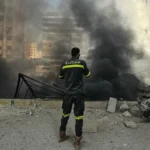 Israeli airstrikes in South Beirut force thousands to flee as Lebanon faces growing fear, displacement, and warnings of a possible humanitarian crisis.