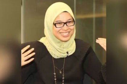 Singapore denies entry to Malaysian scholar over political views Entry Refusal At The Singapore Border Singaporean authorities have refused entry to a Malaysian professor because of her public comments and political activism. What is a scholar? Fadiah Fikri is an anti-corruption activist and human rights lawyer in Malaysia. She has also been known to support Palestinian issues on social media, and she is involved in international advocacy. Officials' Reasons for Taking Action Singapore's Ministry of Home Affairs stated that she encouraged youth to engage in radical activism. Her message was deemed to promote actions that were unlawful, violent, or disruptive by officials. It stressed that foreigners are not allowed to have an influence on domestic politics. The ministry also stated that it would take action against those who promote illegal methods of protest. Scholars' Response Fadiah revealed that her entry was refused without any explanation. Authorities told Fadiah they couldn't give her a specific reason. She called the action a grave attack on her work as an academic and described it as distressing. She posted an online document showing the immigration official's refusal to allow her entry. Planning a Visit and its Impact Her visit to Singapore was to receive her PhD from the National University of Singapore where she earned her degree. She also attended a lecture by a distinguished guest, ran errands and engaged in academic pursuits. Singapore has strict rules on protests Singapore has strict regulations on gatherings in public. Everyone organizing a demonstration must get a permit from the police. Officials claim that these regulations help to maintain the peace and stability of the country. However, critics claim that the rules limit free speech and activism. Prior Cases It isn't the first time Singapore denied political figures entry. The country also refused entry to Nathan Law a Hong Kong activist for democracy based in Britain. He claimed he had been detained at the borders despite having been invited to attend a private function.