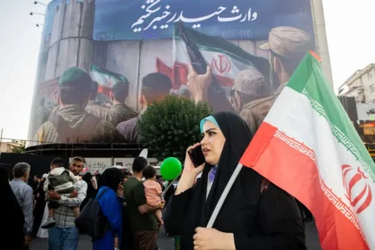 Three charts that are warning signs flashing for Trump on Iran war