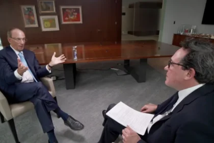 AI Era Job Shift and Skilled Trades Demand AI is changing job demand Larry Fink, head of BlackRock, believes artificial intelligence will reshape the job market. He says many office based roles may shrink as automation grows. At the same time, demand will rise for hands on skilled workers. He highlights plumbers, electricians, and welders as careers that will become more important in the coming years. Skilled work needs more respect