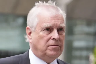 Prince Andrew is urged to give up his historic city honour Prince Andrew (also known as Andrew Mountbatten Windsor) has been invited formally by city councilors to give his Freedom of the City of London. This request follows increasing pressure from officials who want to separate the city of London institution from controversial figure. Andrew was awarded the honor in 2012. The honour was bestowed on Andrew in 2012. The Honour cannot be removed directly City of London Corporation has confirmed it doesn't have legal authority to revoke such a type of Freedom. Officials have explained that honors handed down through the family are not approved or endorsed by members of parliament, limiting their ability to act. Councillors decided instead to ask Andrew to resign voluntarily by writing to him. The council will review his response at a later meeting, before making any further decisions. Freedom of the City: Background Freedom of the City of London has a long-standing tradition. Once, it allowed the recipient to move sheep without having to pay a fee across London Bridge. It is mostly symbolic today and given to individuals who have made a mark in their respective fields. This honour was also given to public figures such as Lenny Henry, Cate Blanchett and others in recognition for their contribution. Ongoing Controversies Surrounding Andrew Andrew's image has suffered a serious blow in the last few years. After more information about Jeffrey Epstein's links with King Charles III, the king removed all of his titles and roles. Andrew was arrested earlier this year on suspicion of misconduct while in public office. He was linked to so-called Epstein files in reports, raising concerns that he might have disclosed sensitive business information. After several hours of detention, he was released under investigation. The pressure for action is increasing The calls to remove Andrew’s honorary title have increased. The critics claim that the institution's reputation is damaged by the honorary title. Due to legal limitations, the official can only ask him to relinquish his title. Andrew's decision to renounce the honor depends now on his willingness.