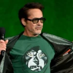 Avengers: Doomsday Brings Major Surprises One of the biggest highlights came from Marvel Studios. The studio unveiled the first trailer for Avengers: Doomsday. Fans were surprised to see Robert Downey Jr. return, but this time as the villain Doctor Doom. He previously played Iron Man in earlier Avengers films. The movie features a mix of new and returning characters. Patrick Stewart appears again as Professor Xavier. Chris Evans also returns as Captain America, alongside Chris Hemsworth as Thor. The trailer teased action-packed scenes, including a fight between Gambit and Shang-Chi, played by Channing Tatum and Simu Liu. Chris Evans said he only agreed to return because the story gives a strong reason for his character’s comeback. The film is set to release on 18 December. Top Gun 3 Officially in Development Another major announcement came from Paramount Pictures. The studio confirmed that Top Gun 3 is now in development. Tom Cruise will return to his iconic role. The script is already in progress, according to studio executives. The previous film, Top Gun: Maverick, was a massive success. It earned around $1.5 billion worldwide and helped bring audiences back to cinemas after the pandemic. Cruise also promoted another project at the event. In the film Digger, he plays an aging oil tycoon dealing with environmental issues. Ariana Grande and More Star Power The event also featured Ariana Grande, who is set to appear in upcoming projects. Hollywood continues to rely on big names and strong franchises to attract audiences.